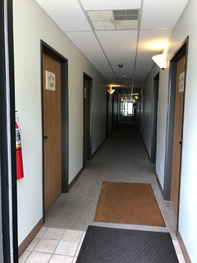 Coronado Motel & Rv Park Lindsborg Dış mekan fotoğraf