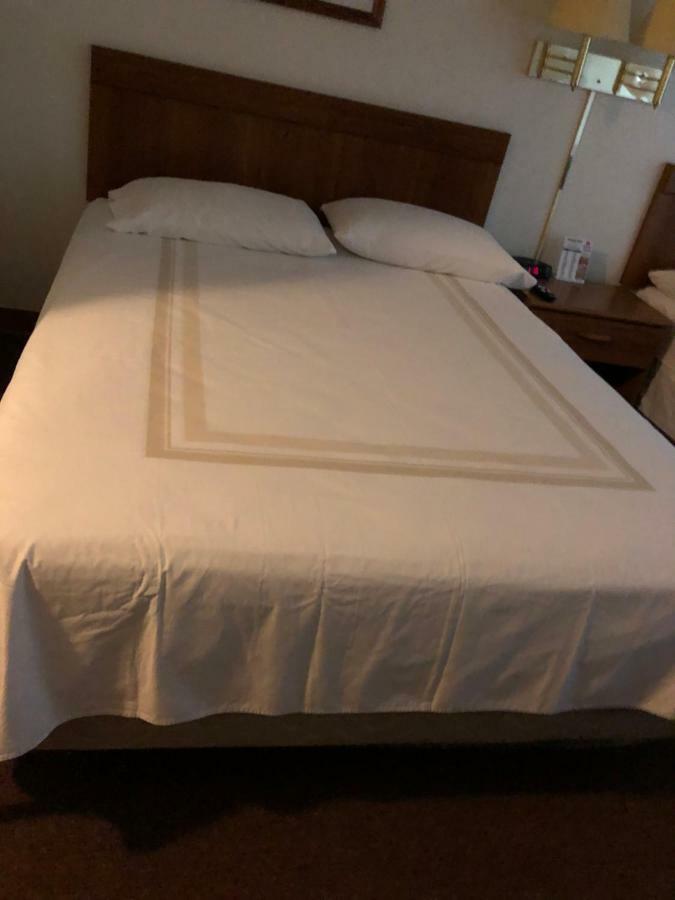 Coronado Motel & Rv Park Lindsborg Dış mekan fotoğraf