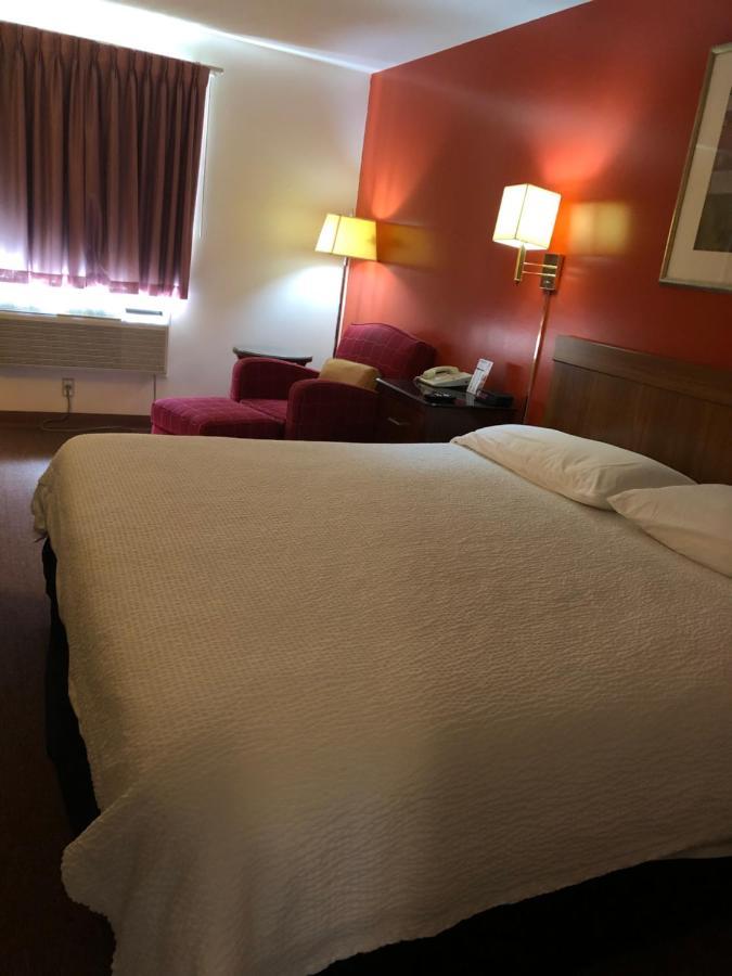 Coronado Motel & Rv Park Lindsborg Dış mekan fotoğraf